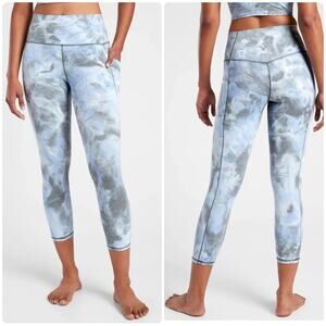 NEW Size 2X Athleta Salutation Stash Pocket II Capri Leggings Merri Perri Blue